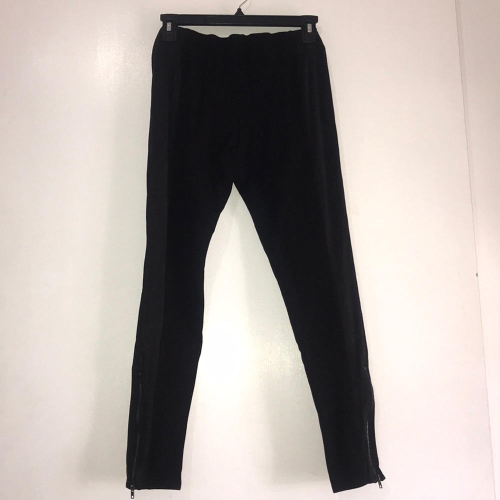 New! Two Tone Leggings
